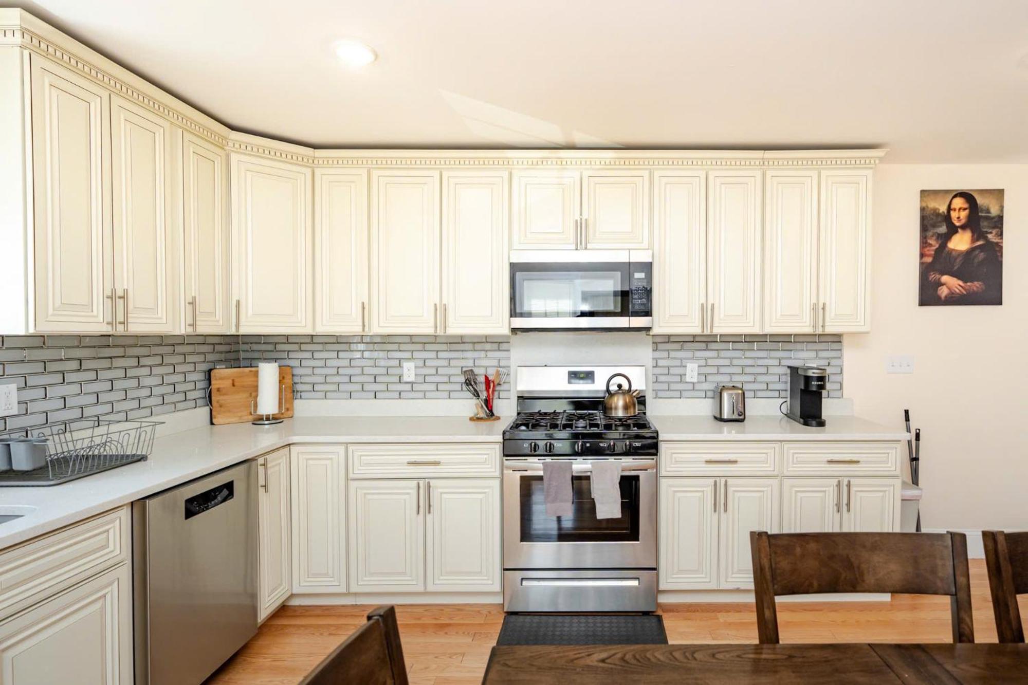 شقة 37 - 3Br Quincy - Cozy Townhouse Near Blue Hills المظهر الخارجي الصورة