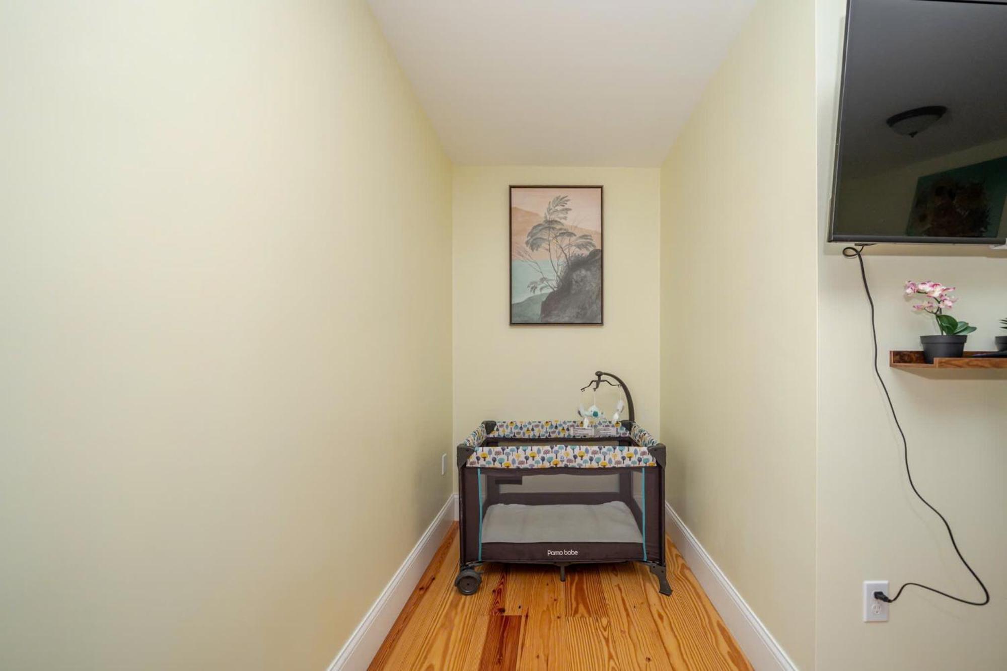 شقة 37 - 3Br Quincy - Cozy Townhouse Near Blue Hills المظهر الخارجي الصورة