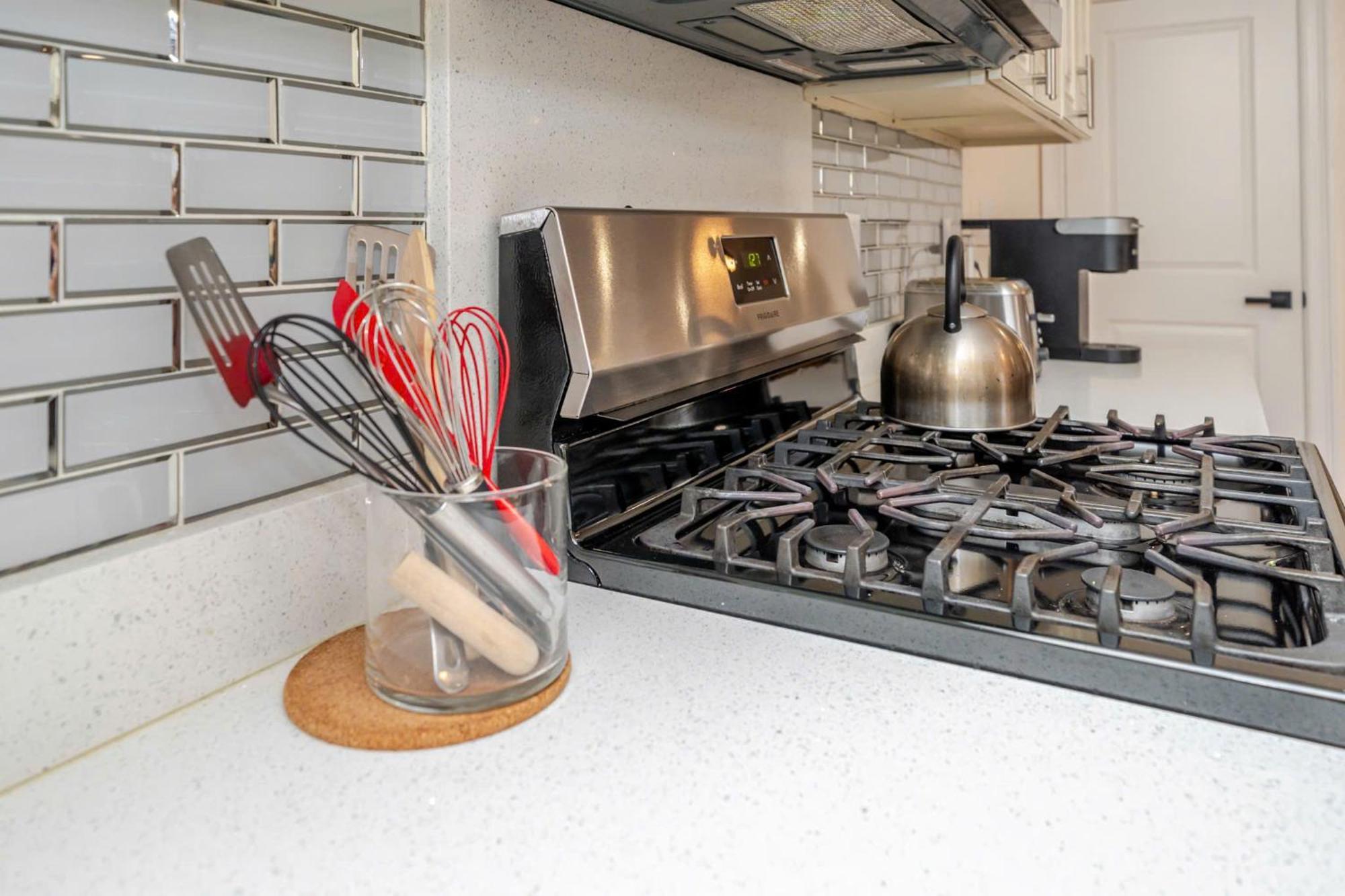شقة 37 - 3Br Quincy - Cozy Townhouse Near Blue Hills المظهر الخارجي الصورة